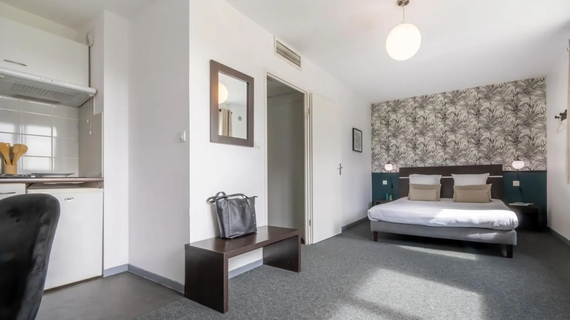 Nemea Appart Hotel Toulouse Aeroport Aparthotel