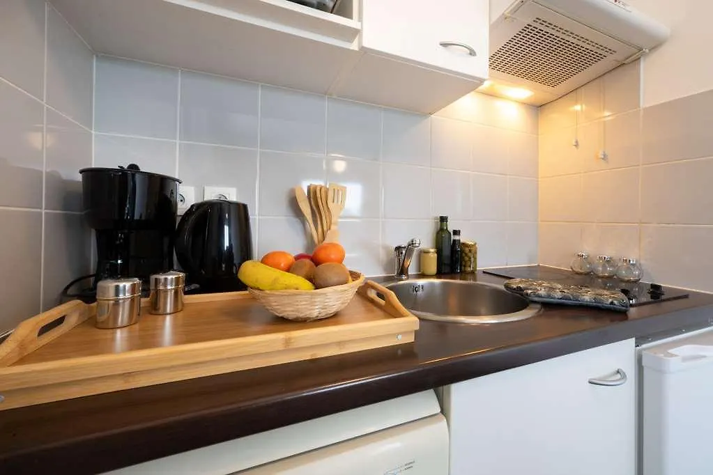 Nemea Appart Hotel Toulouse Aeroport 3*,  France