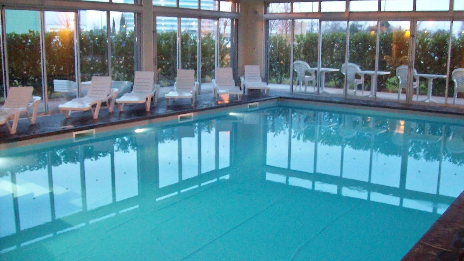 Nemea Appart Hotel Toulouse Aeroport Aparthotel
